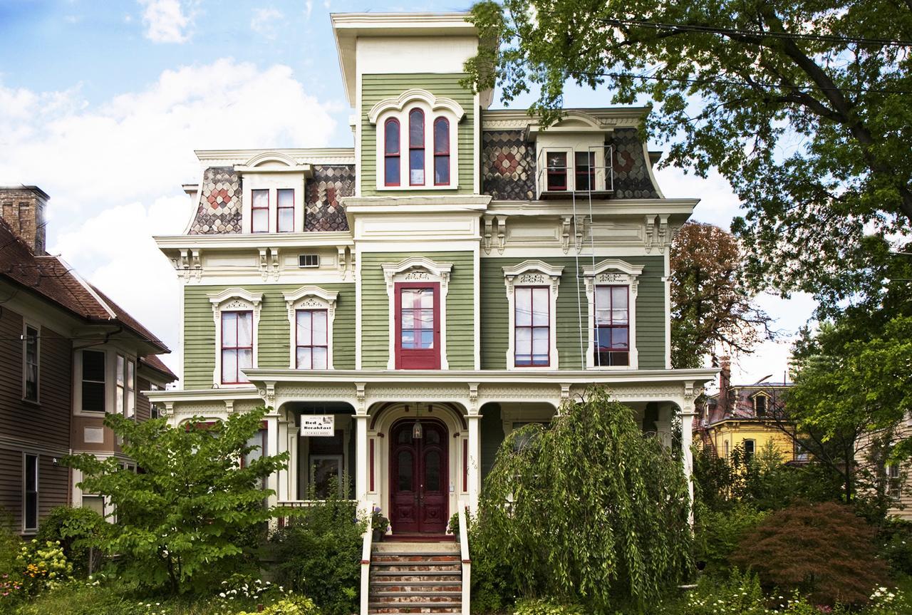 Hudson City Bed And Breakfast Buitenkant foto