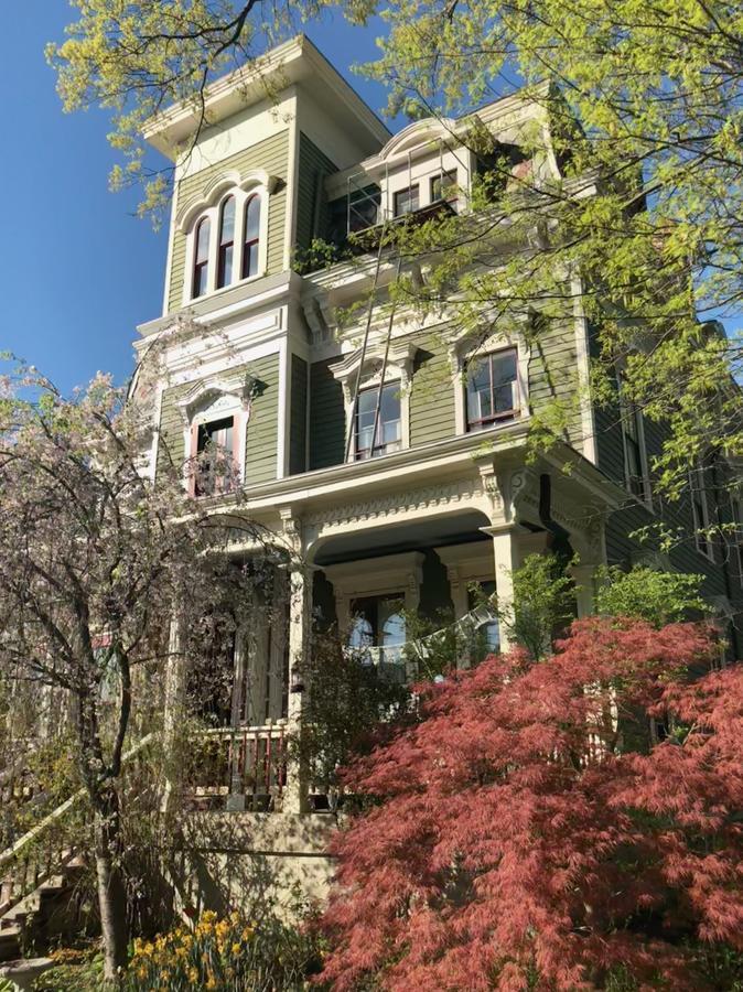 Hudson City Bed And Breakfast Buitenkant foto