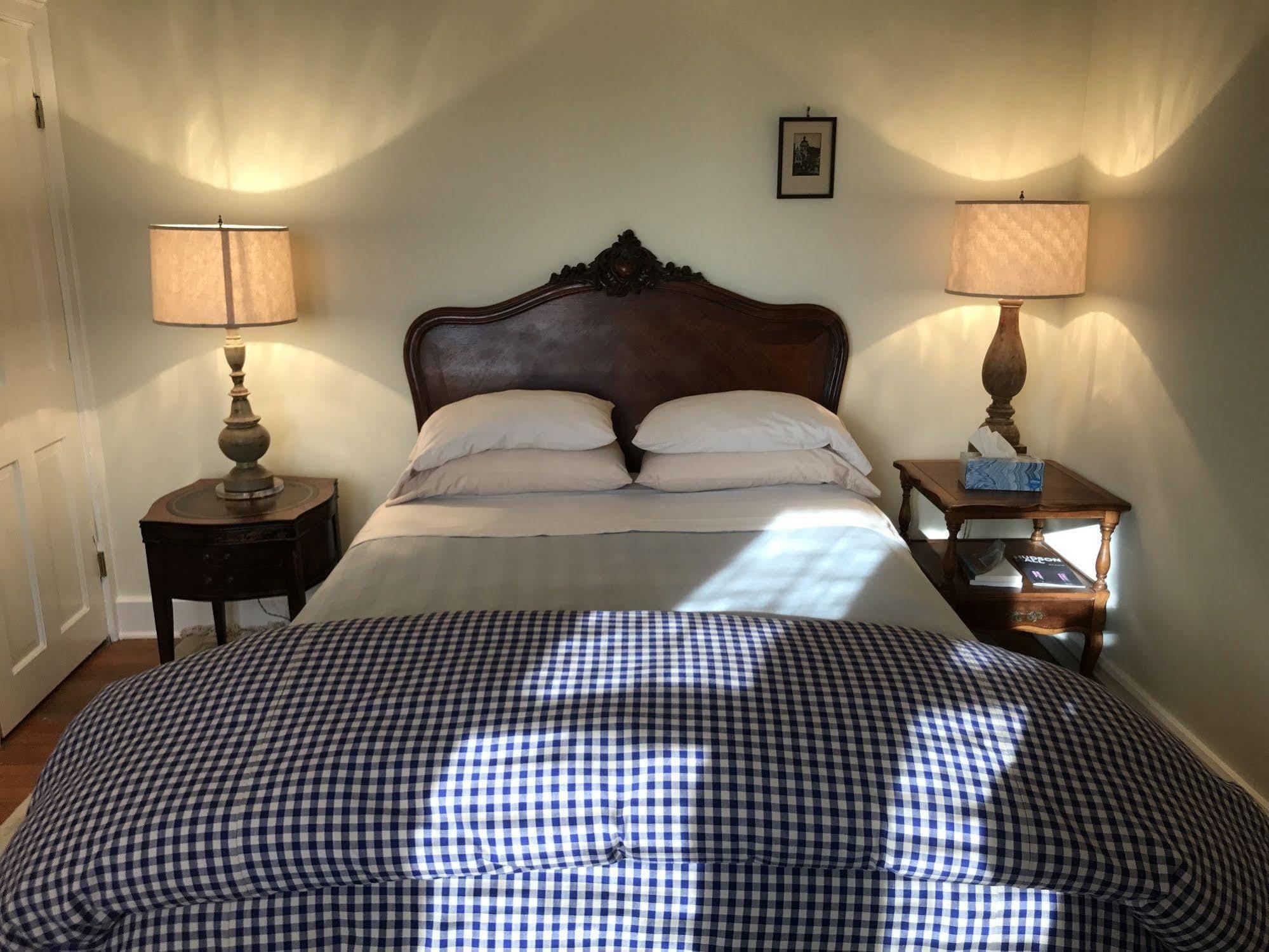Hudson City Bed And Breakfast Buitenkant foto